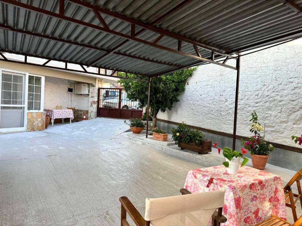 Stelios Home Vrasná Exterior foto